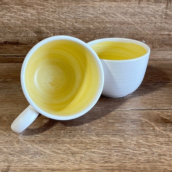 Vintage‎ Franciscan Earthenware HACIENDA GOLD Tea Cups USA Swirl Yellow Speck - Picture 3 of 10